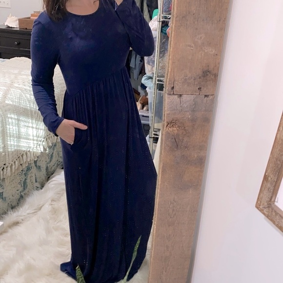 Zenana Outfitters maxi dress navy blue size large with pockets - Picture 1 of 6
